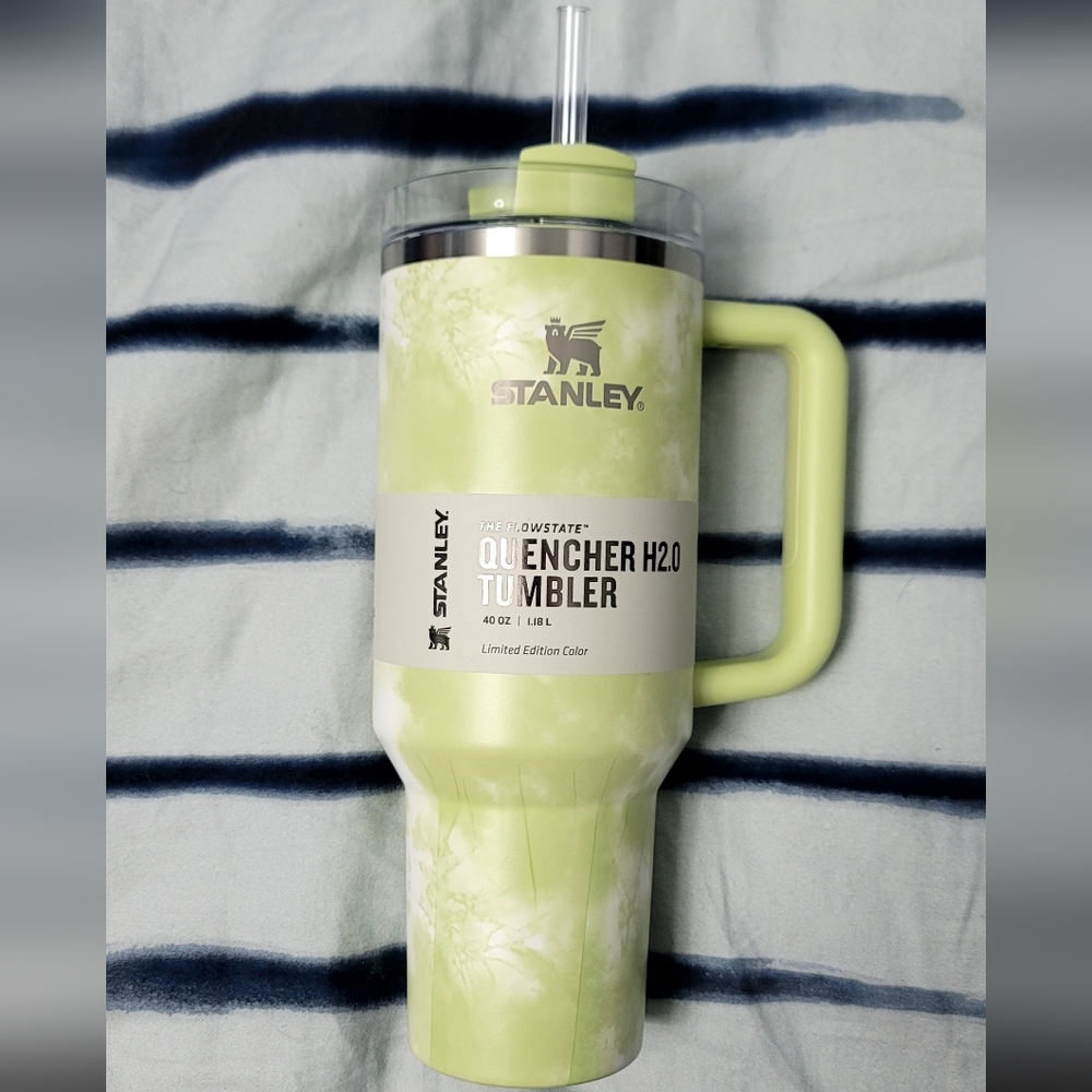 NWT Stanley Tumbler 40oz Citron Tie Dye Limited Edition Quencher Lime Green RARE